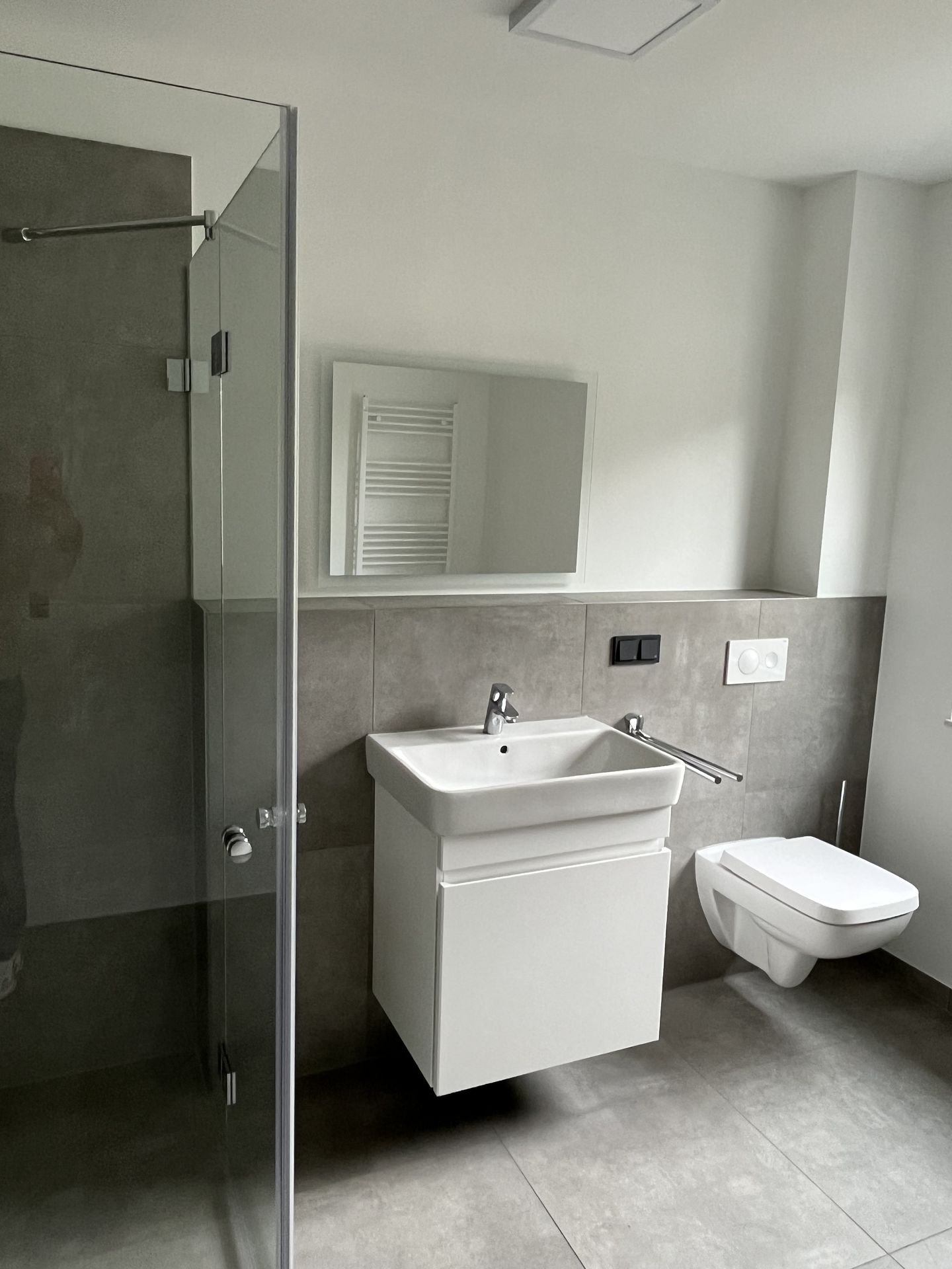 Würdinghausen: Exklusive Whg. mit Loggia und Fahrstuhl WARM zu vermieten!