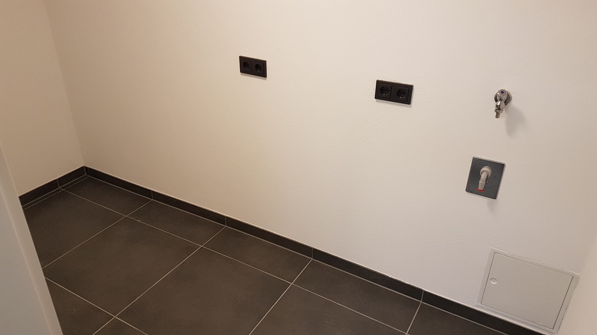 Rahrbach: Neubau-Wohnung INKL. Nebenkosten provisionsfrei ab 1.3.26 zu vermieten